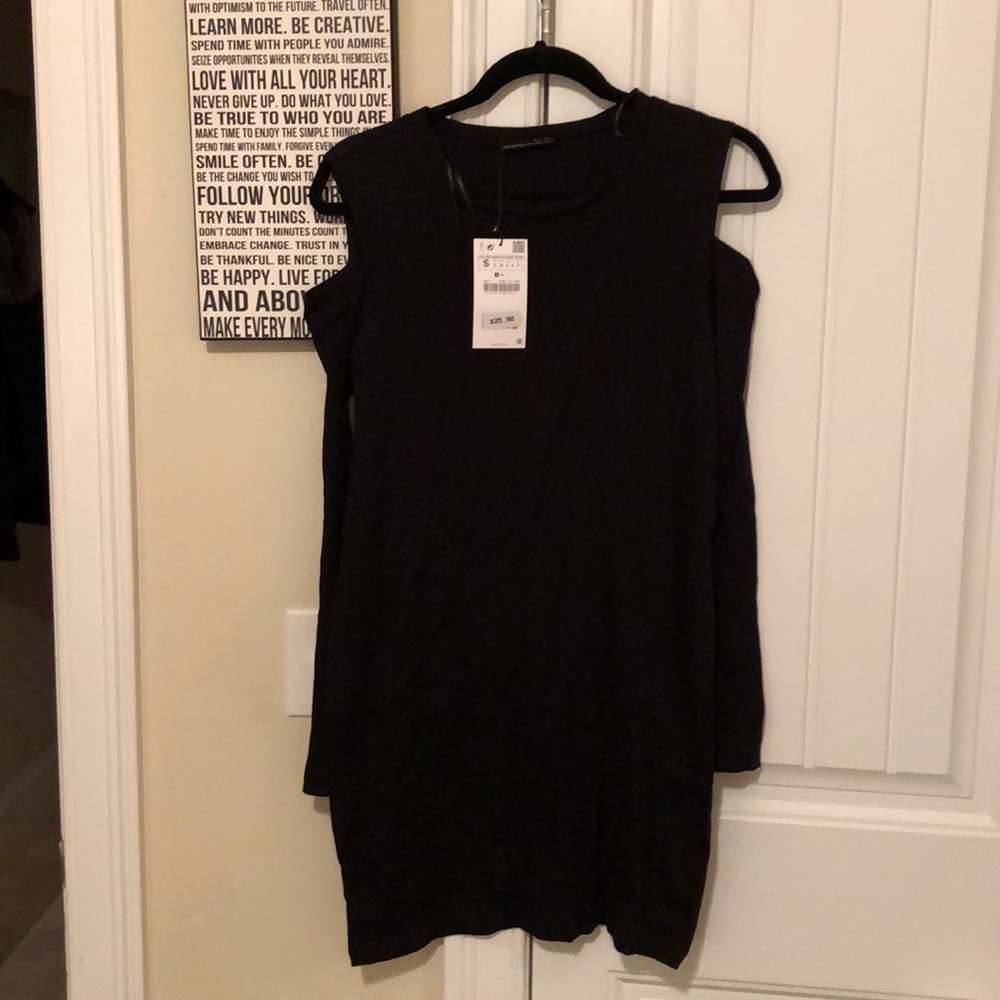 Zara Knit cold out shoulder dress